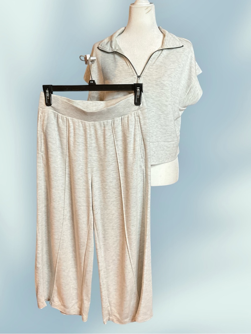 Danskin Heathered Gray Wide Leg Lounge Set